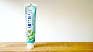 auromere-toothpaste